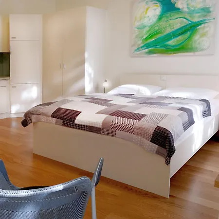 Riess City Rooms - Self Check-In