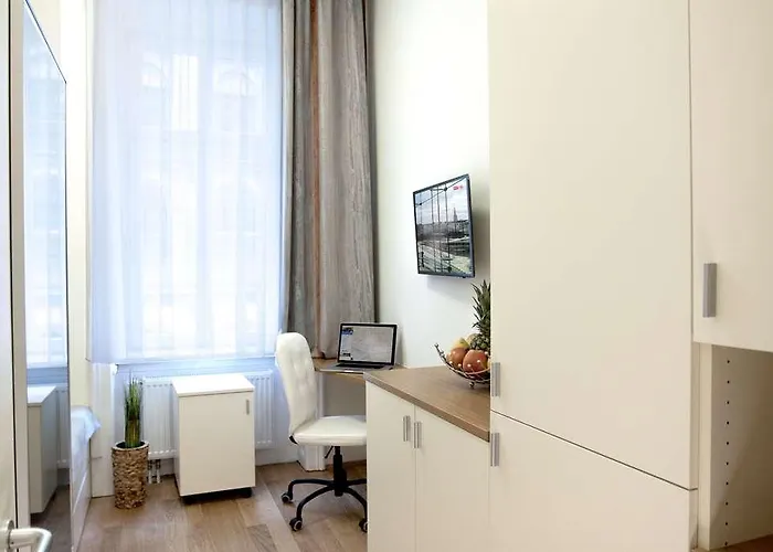 Otel Riess - Self Check-in Viyana